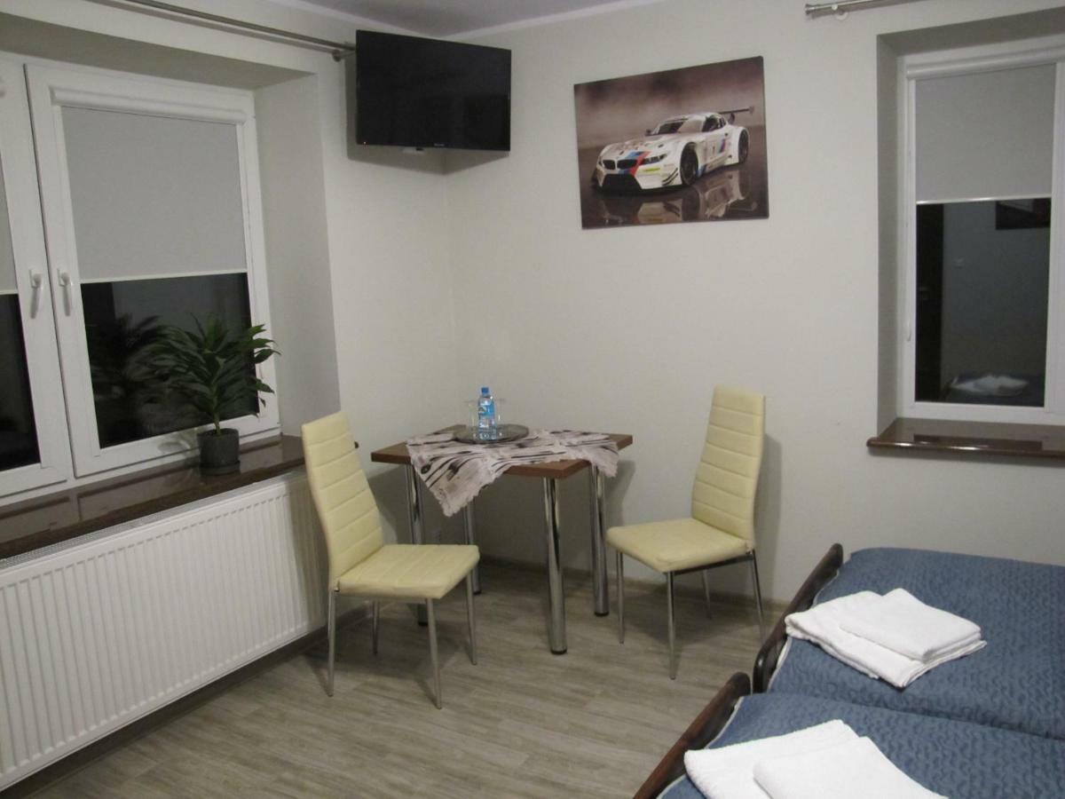 Bed and Breakfast Heveliusz Sokolow Podlaski Exterior foto